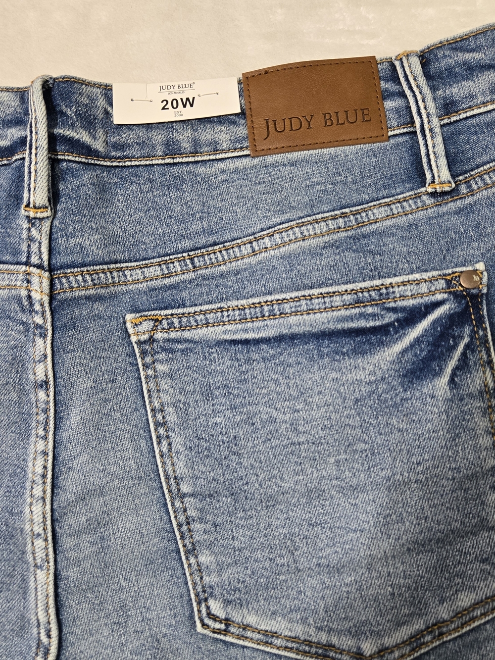 Judy Blue Mid Rise Kick Flare Light Blue Ankle Jeans 20W New - Picture 7 of 7